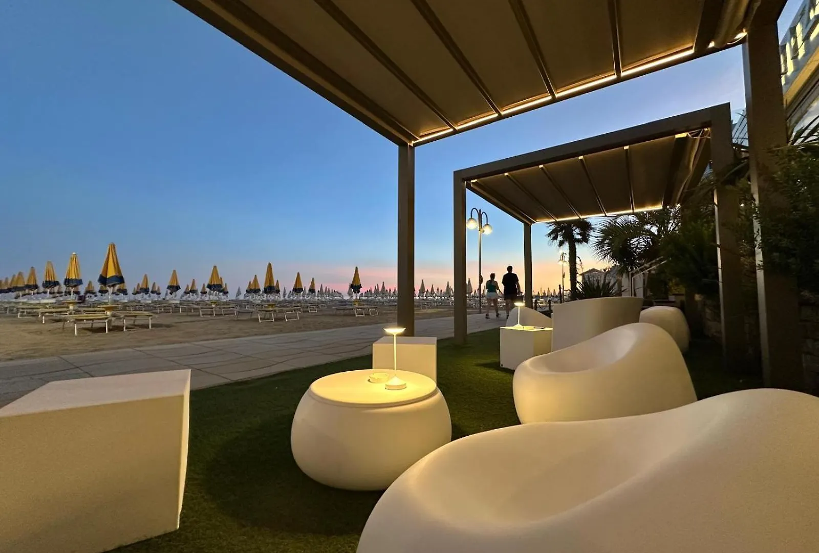 8 Hotel sul Mare a Piazza Drago per una Vacanza al Top