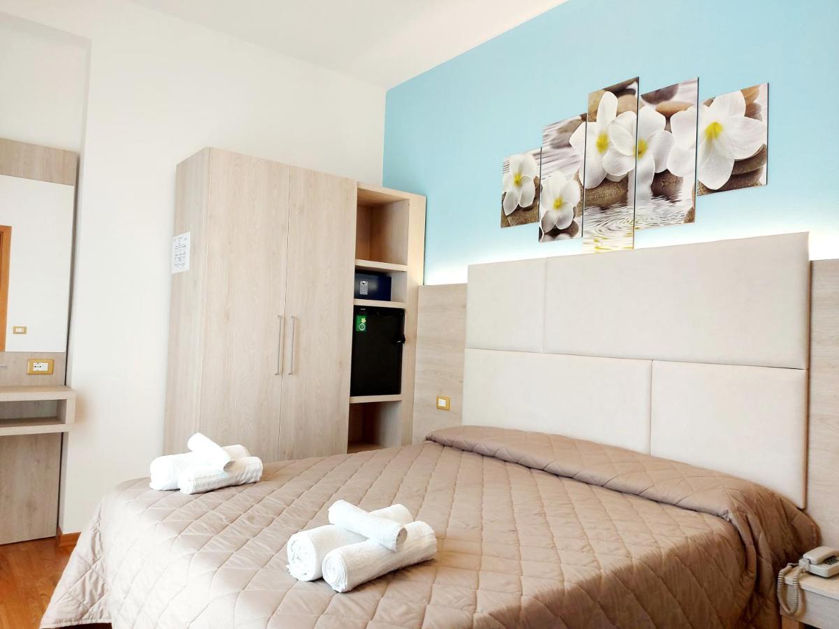 Rivazzurra, Rimini: 15 Hotel Vicino all'Aeroporto a Confronto